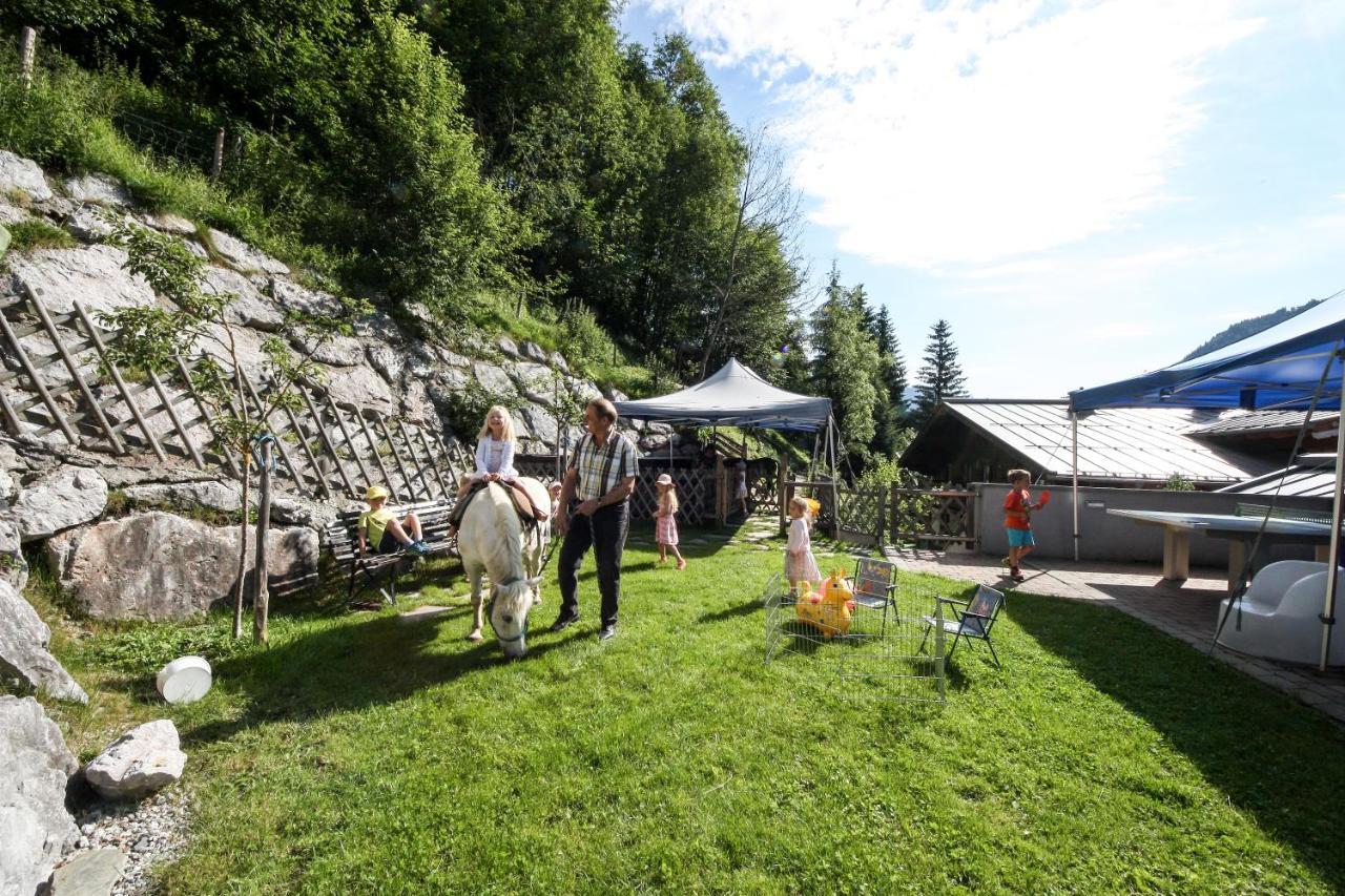 Talheimer Grias Di & Hoamat Since 1958 Inklusive Therme Tauern Spa & Jokercard Зальбах-Гінтерглемм Екстер'єр фото